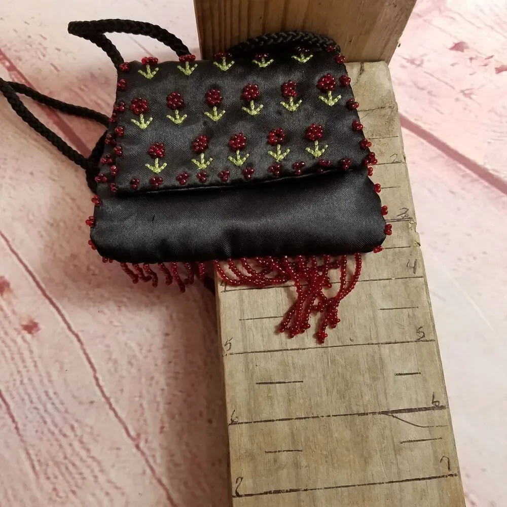 Crossbody purse 3.5x5